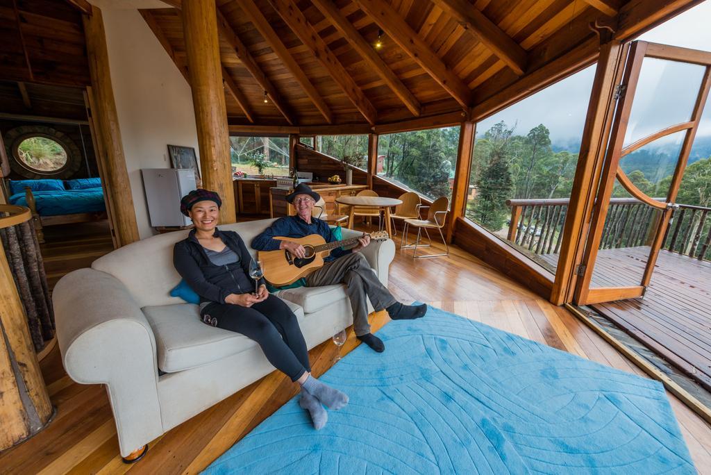 The Roundhouse Villa Jackeys Marsh ภายนอก รูปภาพ